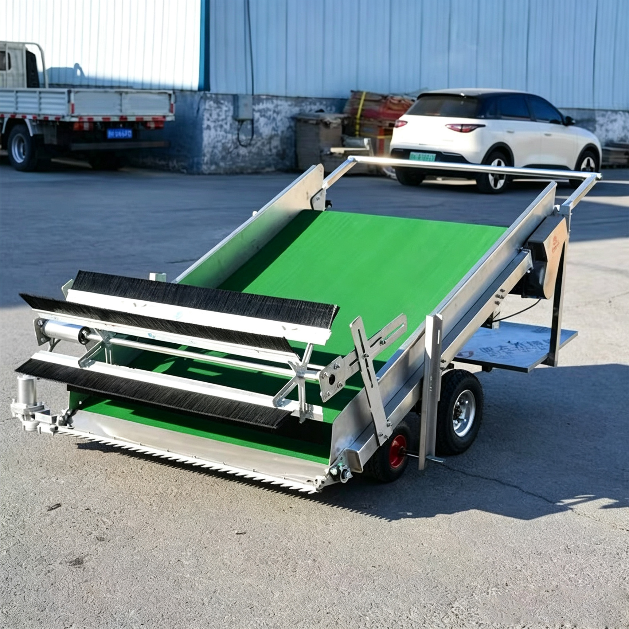 Leafy vegetable harvester