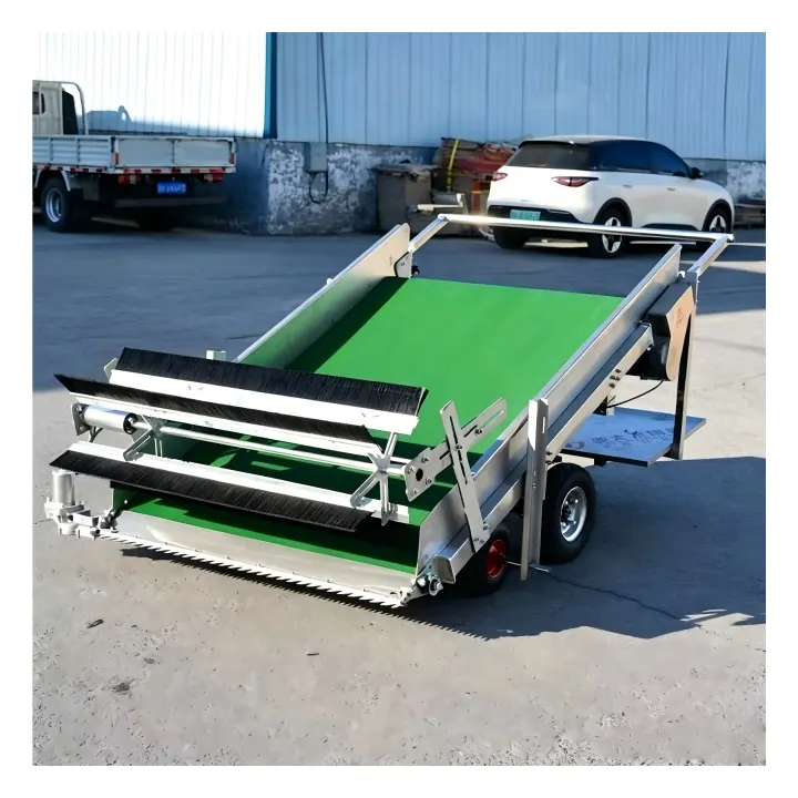 Leafy vegetable harvesting machine